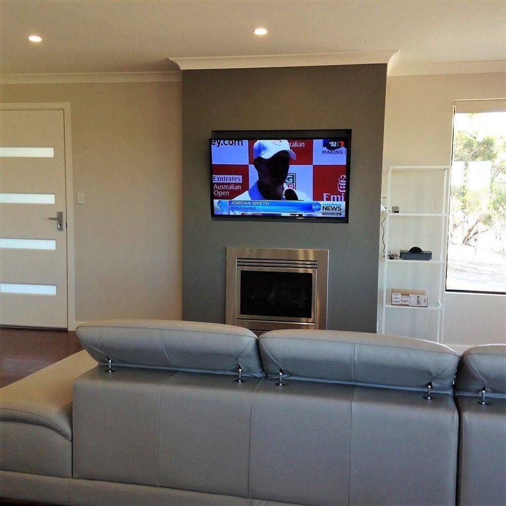 Neagles Retreat Villas Clare Bagian luar foto